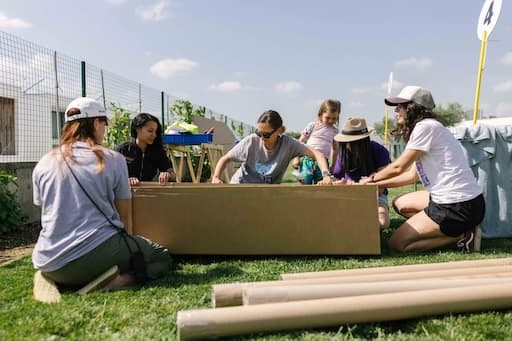 Building cardboard boats